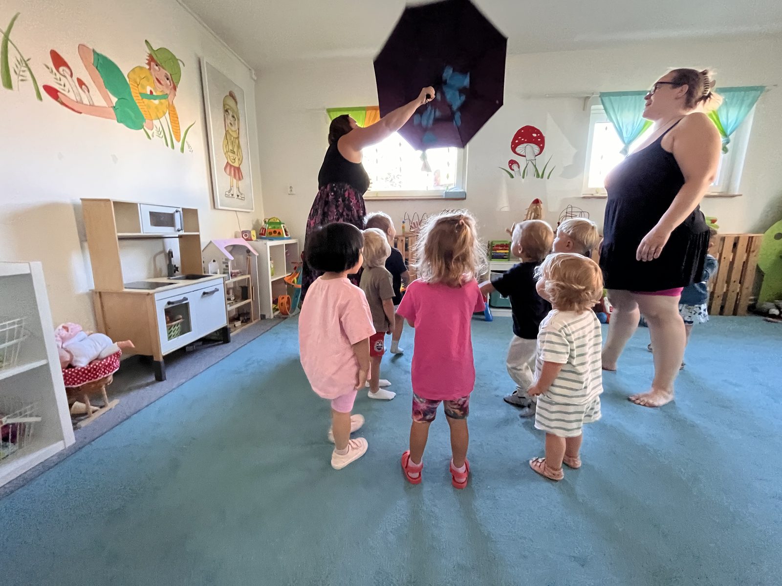 Ranní kruh v dětské skupině – Centrum Edukidz